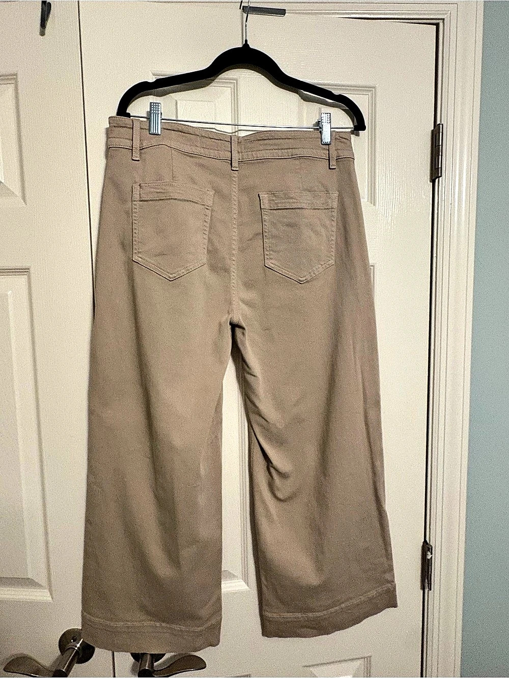 J. JILL Wide-Leg Denim Crops 💙 Khaki | Size 10 | Like New - Picture 2 of 14